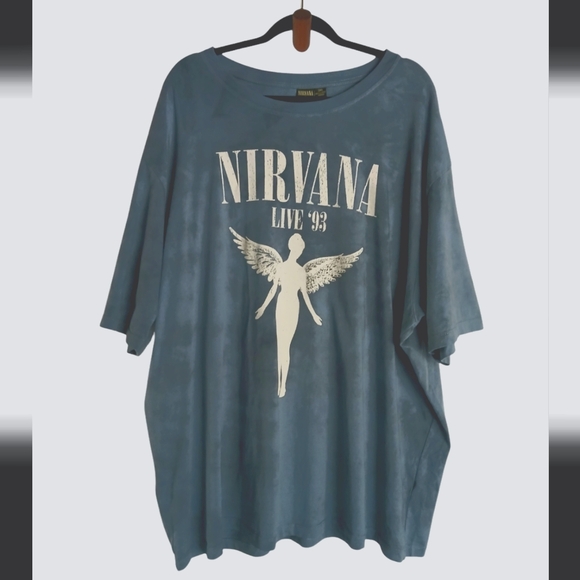 Nirvana Kurt Cobain In Utero live 93 Light Blue t-shirt Size Large 3XL - Picture 1 of 4